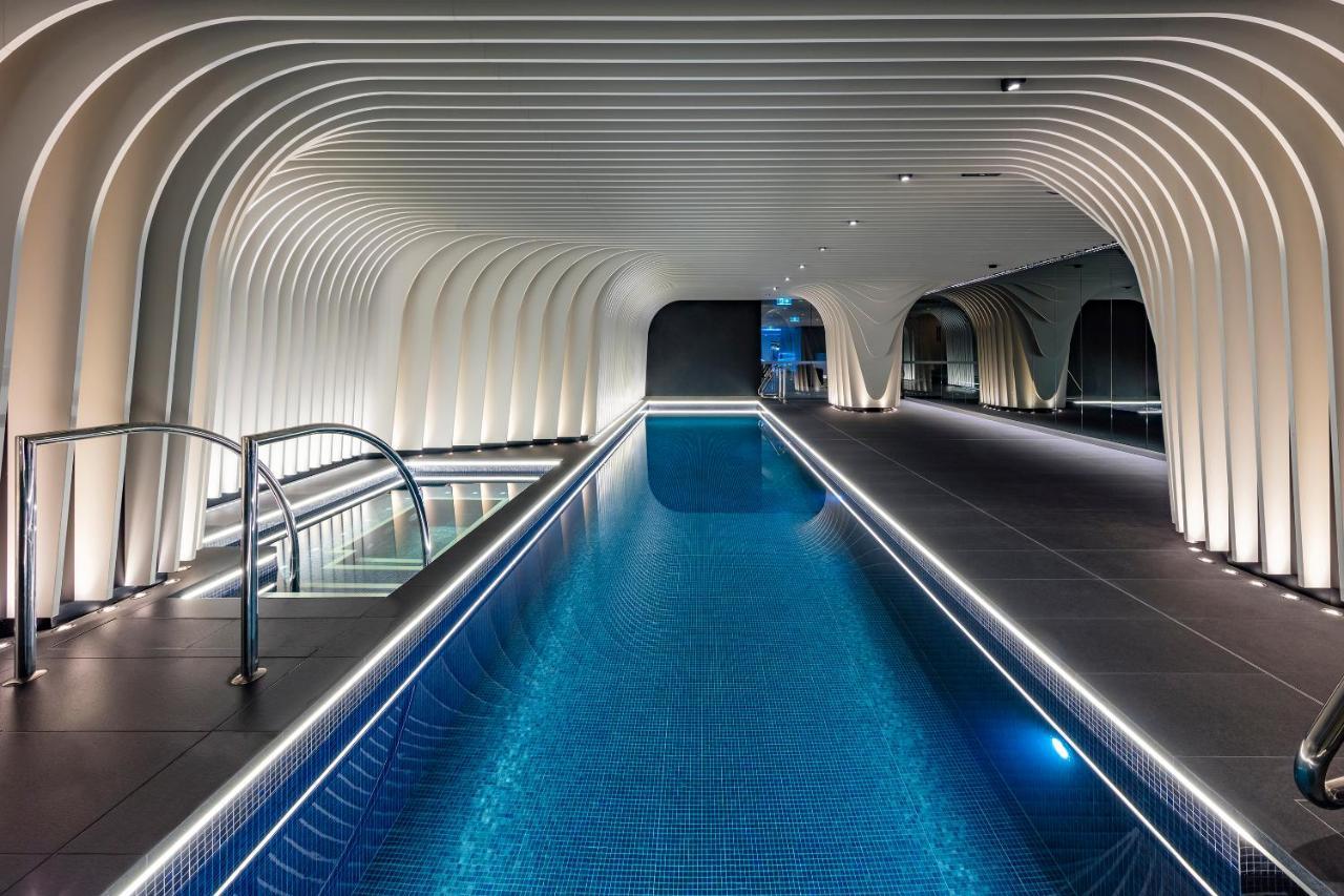 Skye Suites シドニー エクステリア 写真 The pool at the 2012 London Olympics